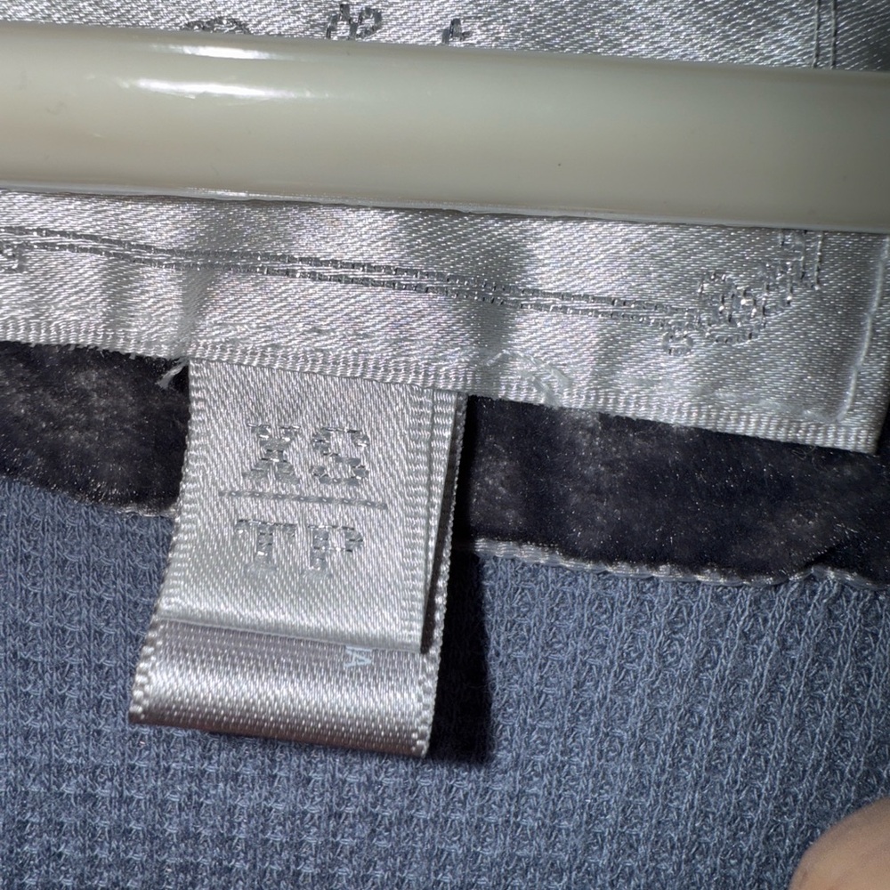 American Eagle Outfitters Gray Button Down Hoodie Top - Picture 6 of 9